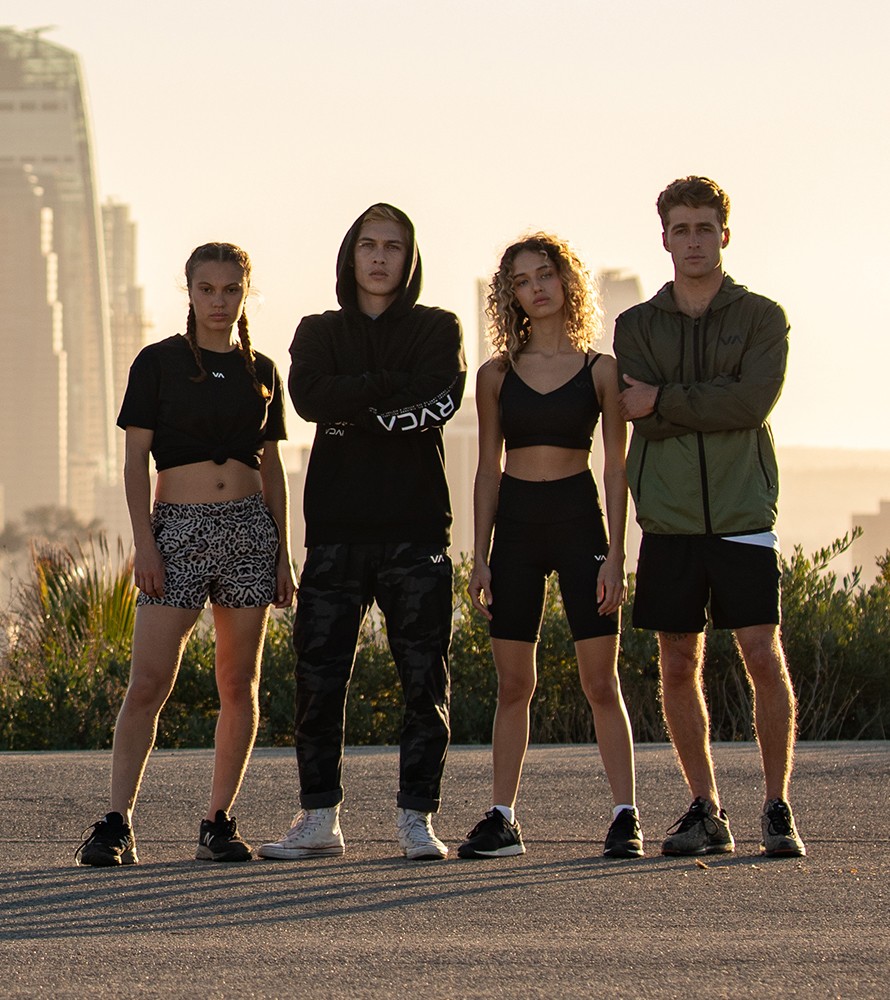 Push harder. Run faster. Leave it all on the concrete. This is your workout. This is where the change is made. Move effortlessly from the gym to the streets in the RVCA Men’s collection, featuring premium on-trend clothing and accessories that keep it fresh while helping you reach peak performance.