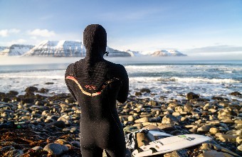 Hooded wetsuits for women