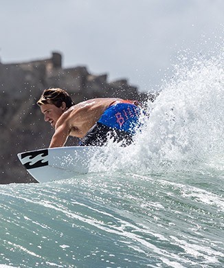 Billabong Surfing Striker Platinum X  Mens Blue White Stripe Boardshorts New NWT 