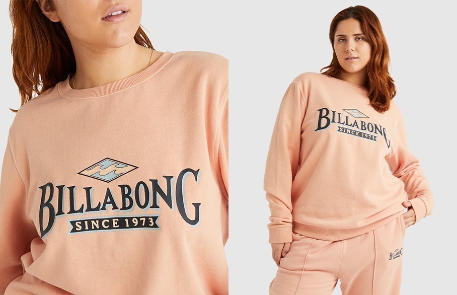 woman wearing billabong fleece