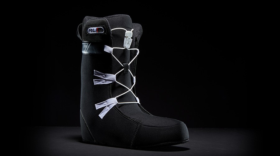 Snowboard boots liners