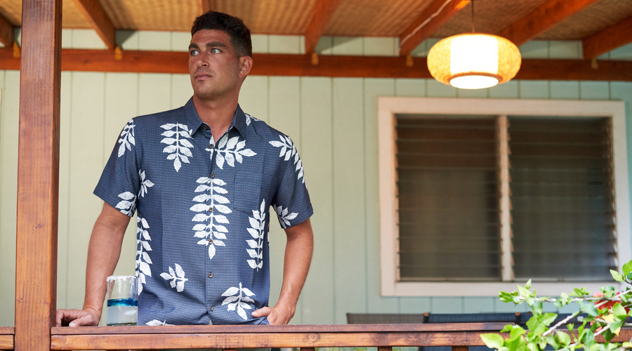 hawaiian shirt fits