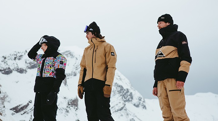 Comment choisir ses vêtements de ski : veste de ski, pantalon, polaire