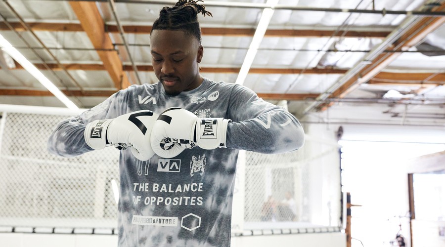 Boxing Gloves vs. MMA Gloves Which One? Rvca