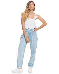 mom jeans styling