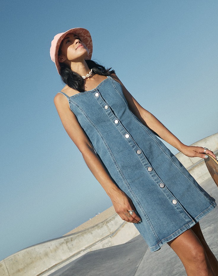 Roxy: Surf, Snowboard, clothing and accessories - Online Shop