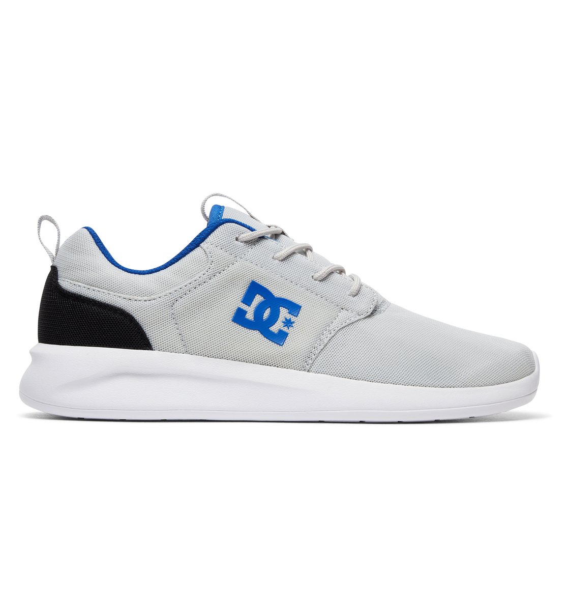 Stores that carry dc shoes edit Tell us where you are located and we can tell you what's available.