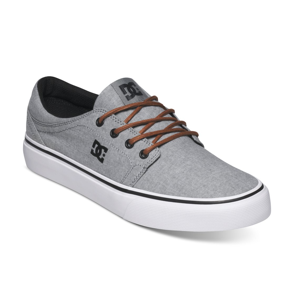 dc shoes trase tx se