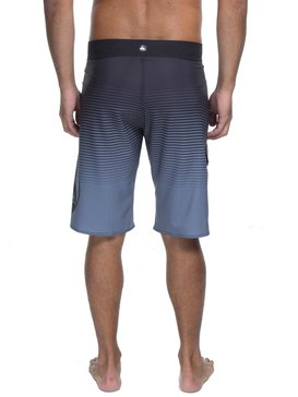 quiksilver, Bermuda Boardshort Highline Soundwave 22" Quiksilver, BLACK* (blk) QK BOARDSHORT HIGHLINE SOUNDWAVE BR60012531