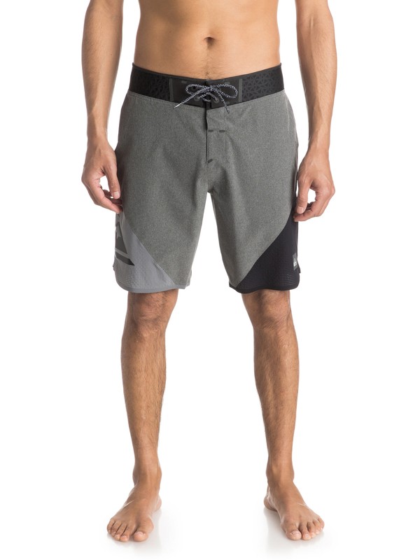 quiksilver, New Wave High 19" - Boardshort, TARMAC (kta0) 0 New Wave High 19" - Boardshort Noir EQYBS03249 Quiksilver