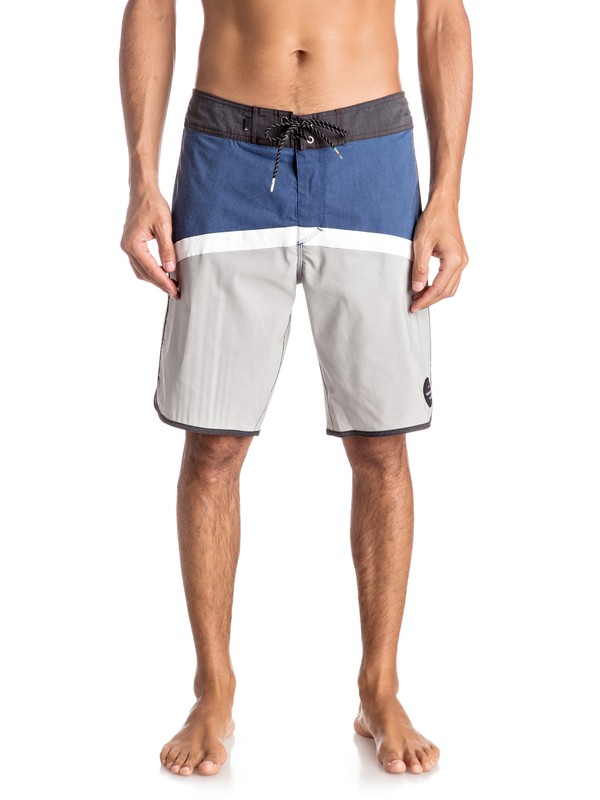 quiksilver, Crypto Scallop 20" Boardshorts, ESTATE BLUE (bsw6) 0 Crypto Scallop 20" Boardshorts EQYBS03595 Quiksilver