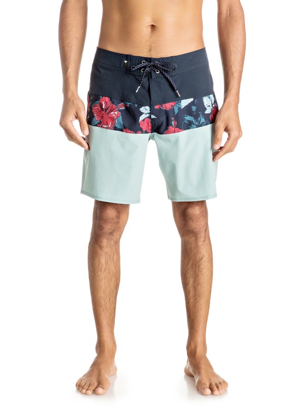 Panel Blocked Vee 19" - Board Shorts EQYBS03632 0 Panel Blocked Vee 19" Boardshorts EQYBS03632 Quiksilver