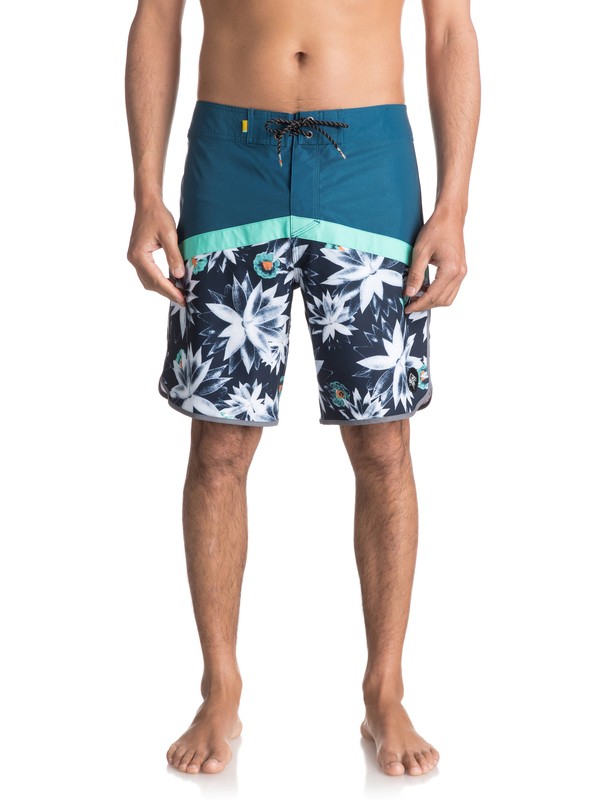 quiksilver, Crypt Scallop 18" - Boardshorts, MOROCCAN BLUE (bsg6) 0 Crypt Scallop 18" - Boardshorts Blau EQYBS03743 Quiksilver