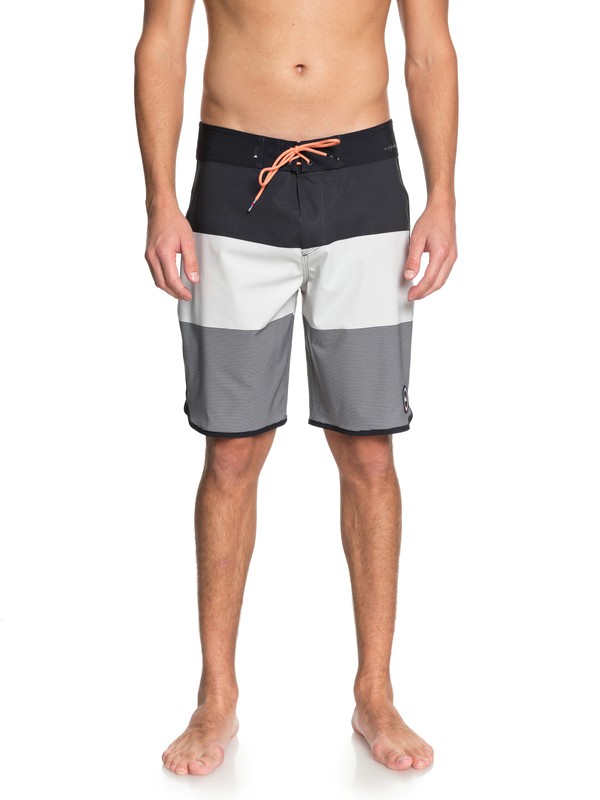 quiksilver, Highline Tijuana Scallop 20" - Board Shorts, MICRO CHIP (szh6) 0 Highline Tijuana Scallop 20" - Board Shorts Grey EQYBS03851 Quiksilver